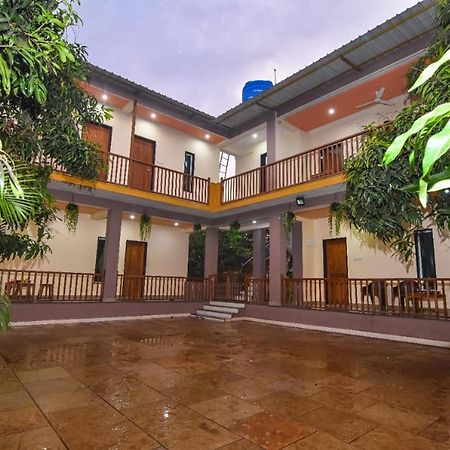 Sk Holiday Homes Alibag Exterior photo