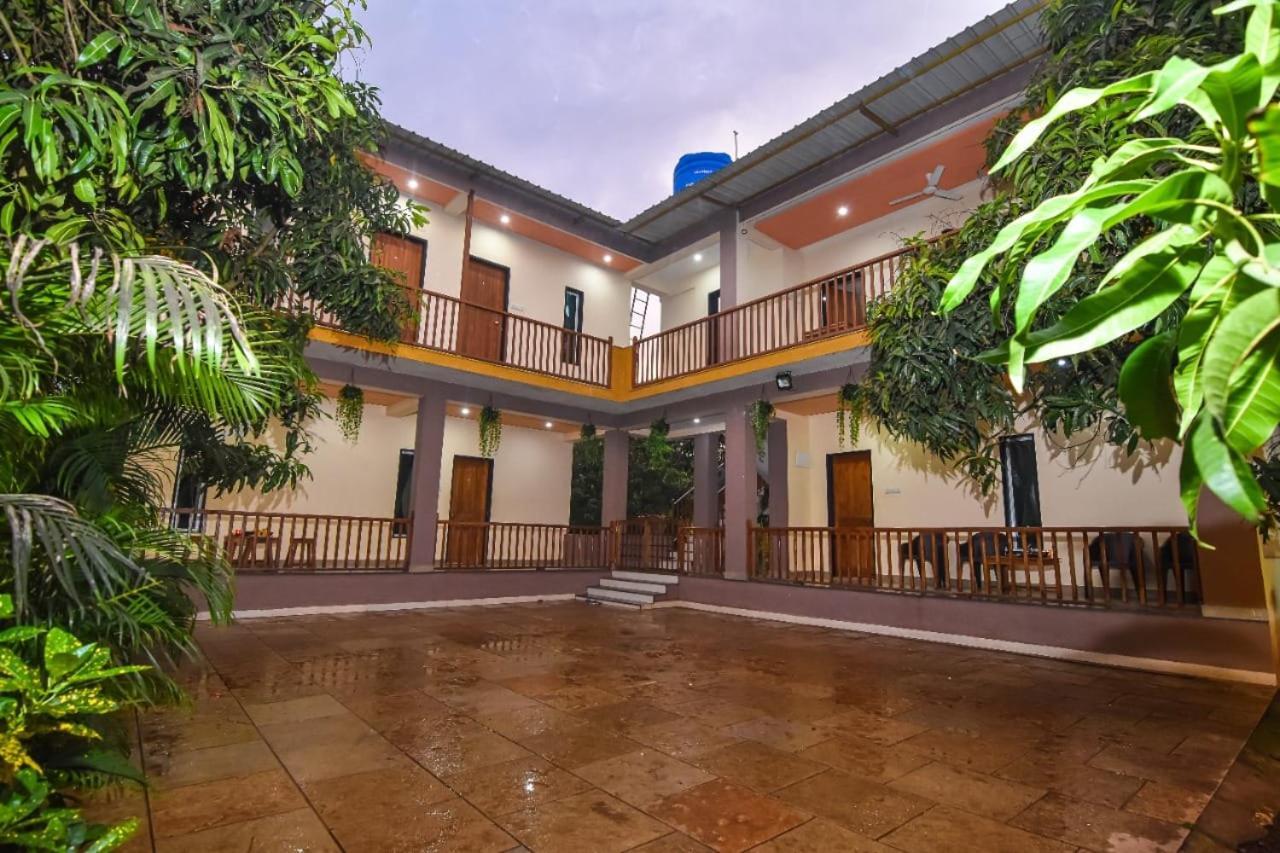 Sk Holiday Homes Alibag Exterior photo